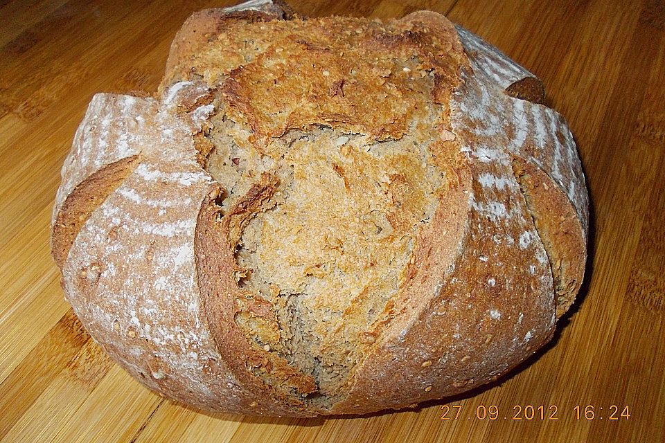 Dinkelbuttermilchbrot mit Sauerteig  a la Sissy