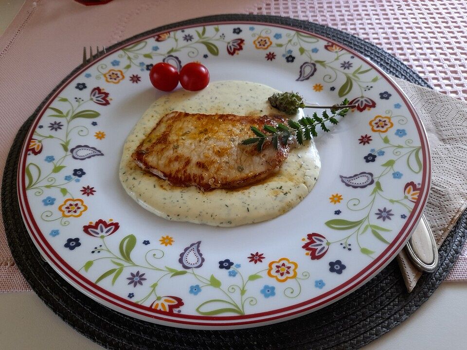 Minutensteaks mit Käse-Sahne-Sauce von bibuk| Chefkoch