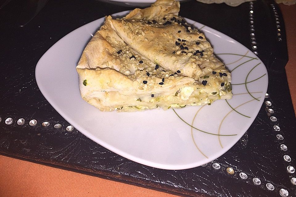 Börek auf dem Backblech