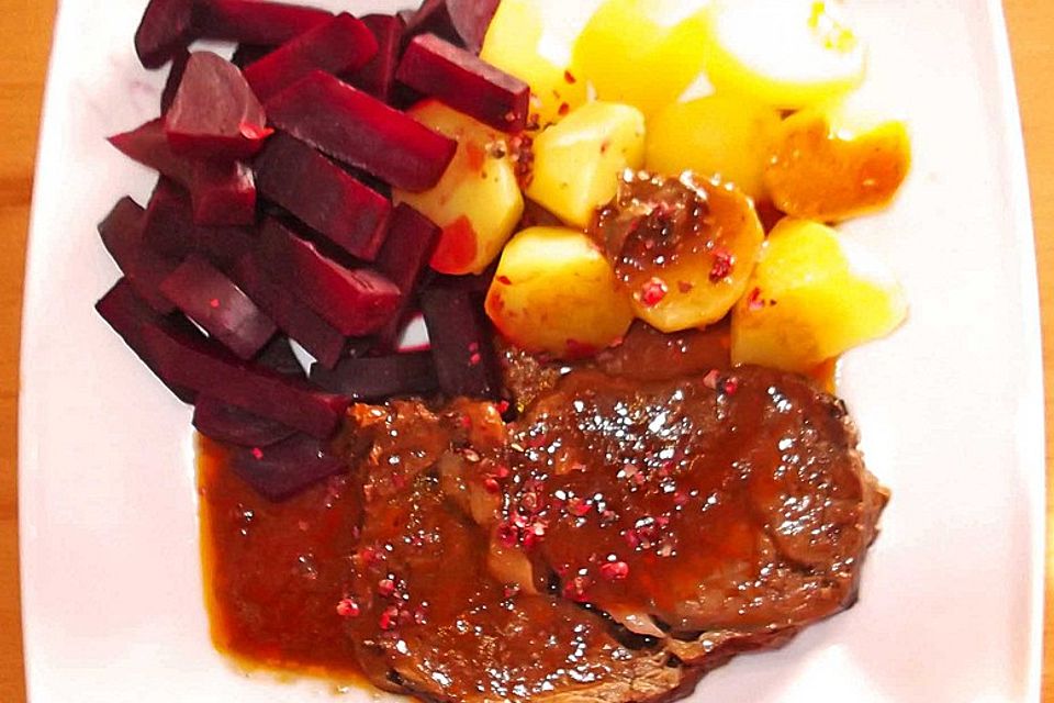 Rinderschmorbraten aus Färsenfleisch Rinderschmorbraten aus Färsenfleisch