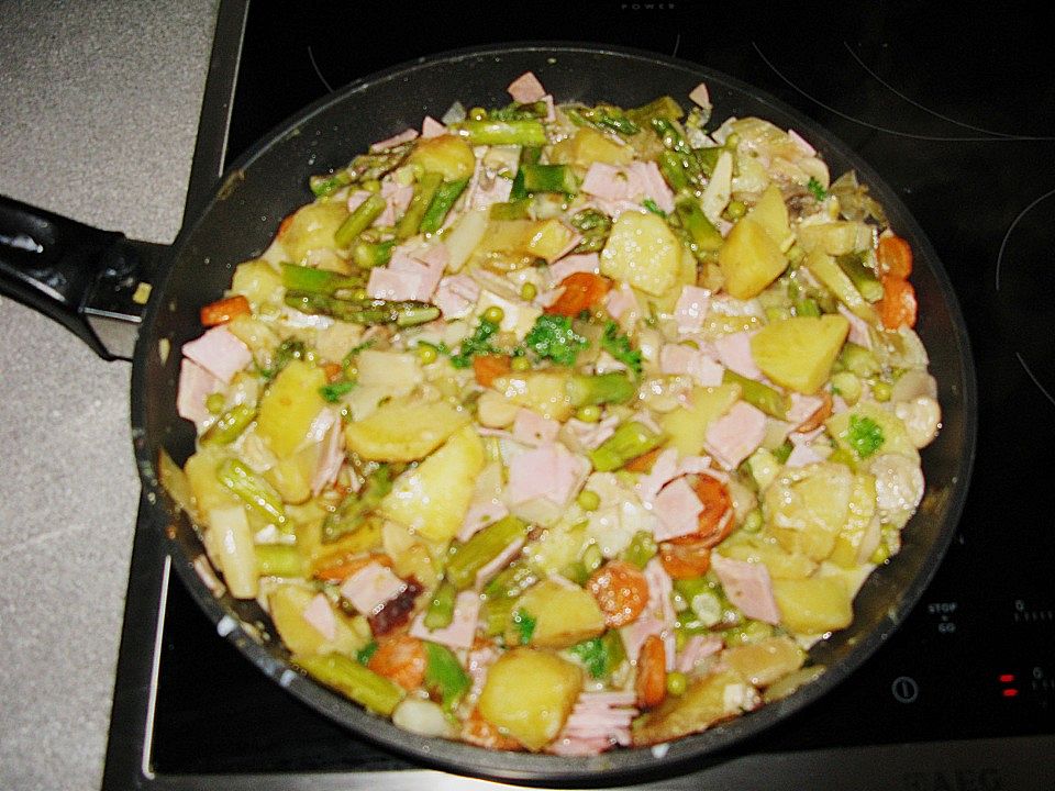 Spargelpfanne mit geräuchertem Schinken in Sahnesoße von Gerla| Chefkoch
