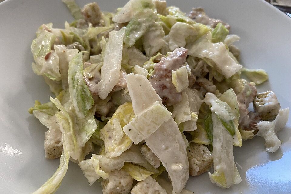 Caesar's Salad mit Parmesan - Croûtons