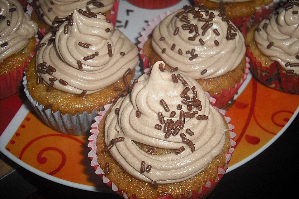 Bananen - Cupcakes mit Schokohaube