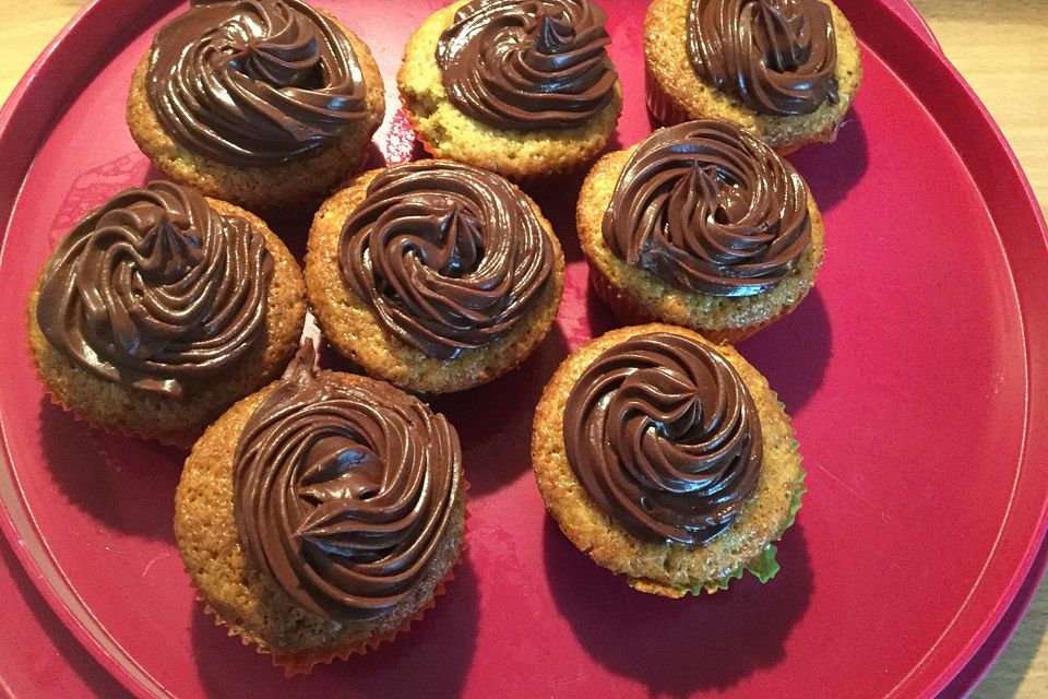 Bananen - Cupcakes mit Schokohaube