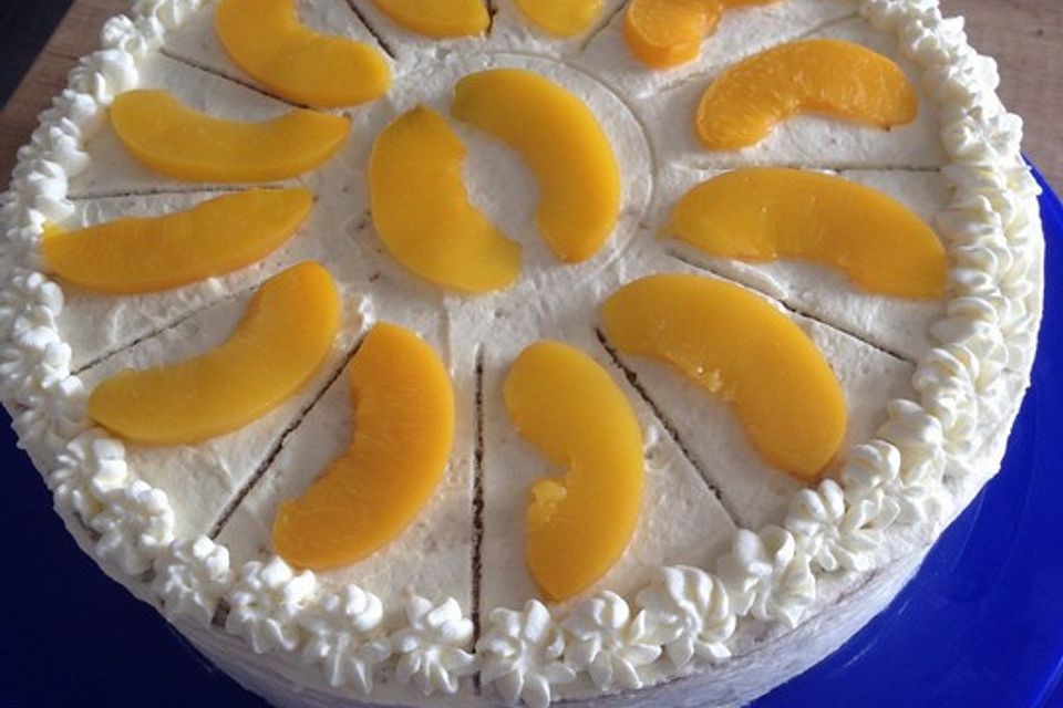 Des Frühlings Pfirsichtorte