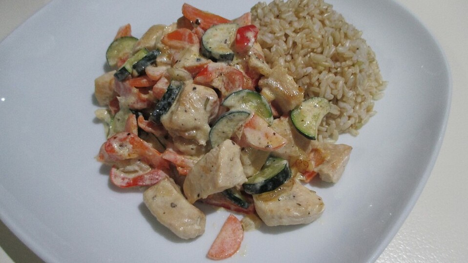 Mediterrane Pfanne mit Hühnchen von dinilein