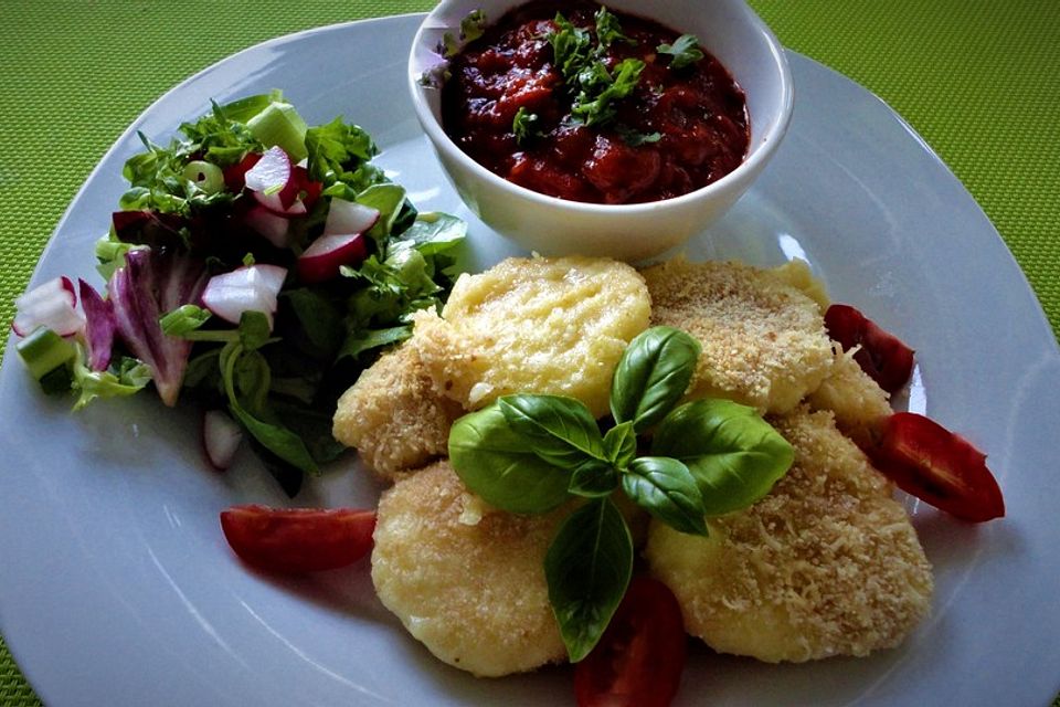 Überbackene Gnocchi mit Tomatensoße