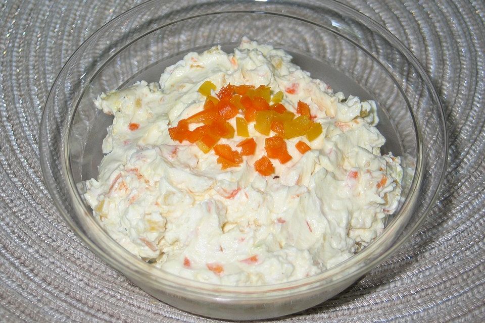 Gelber Paprikadip mit Curry