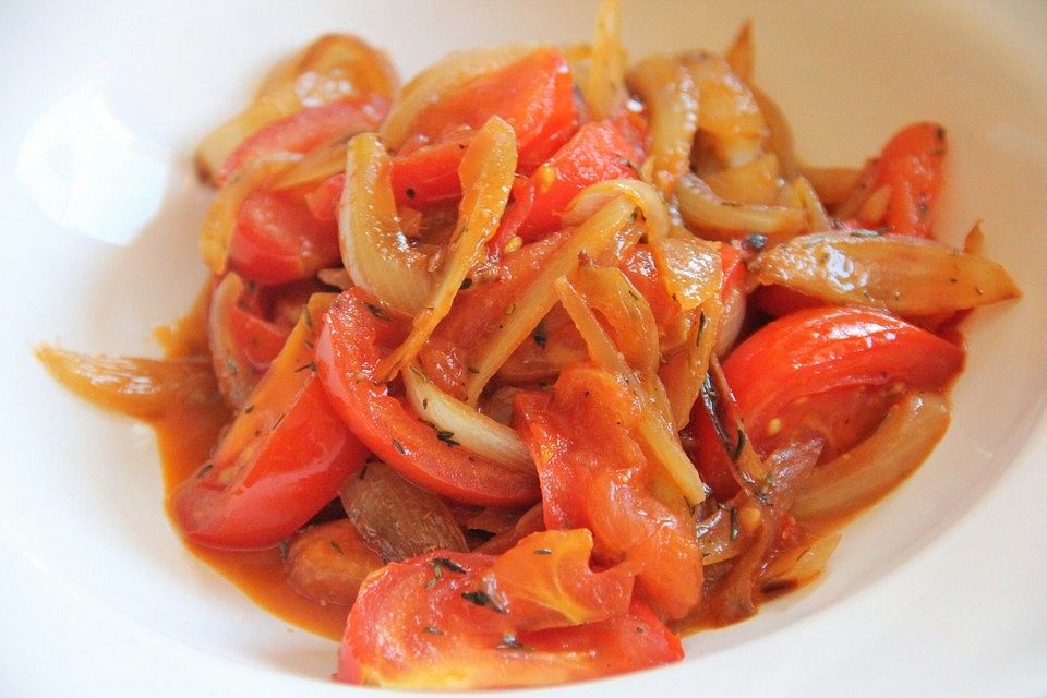 Chorrellana - bolivianische Zwiebel-Tomaten-Pfanne