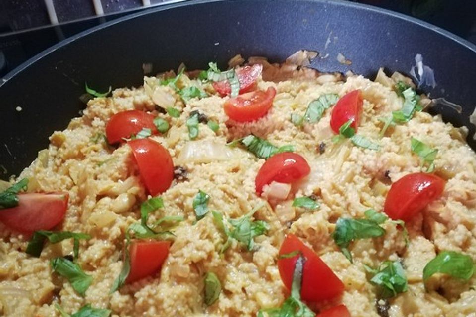 Chinakohl mit Couscous aus der Pfanne