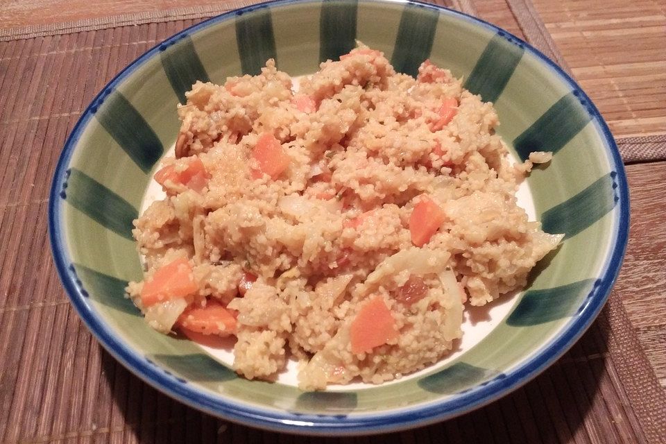 Chinakohl mit Couscous aus der Pfanne