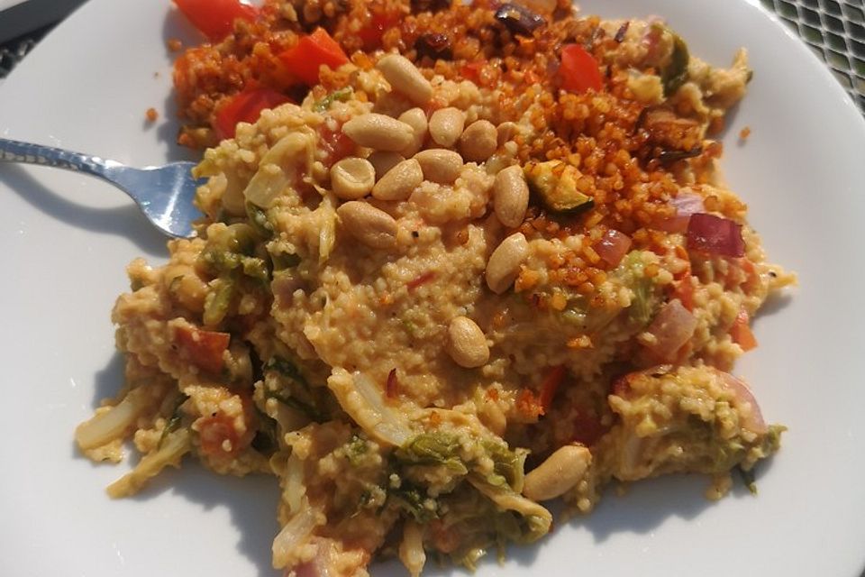 Chinakohl mit Couscous aus der Pfanne