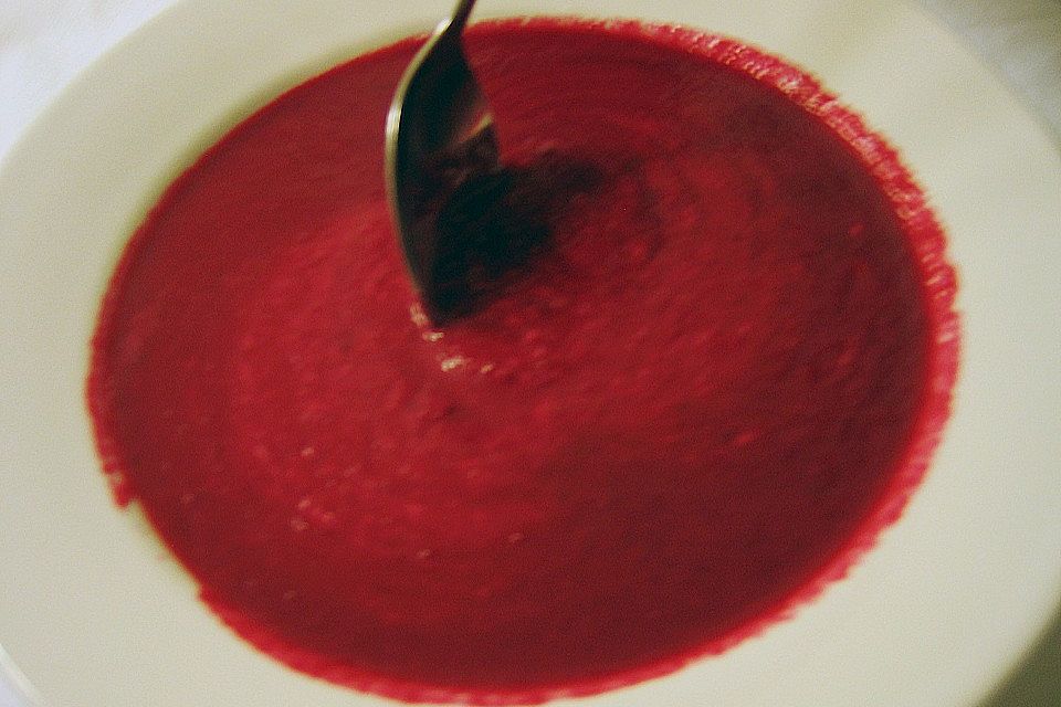 Rote Rüben Cremesuppe