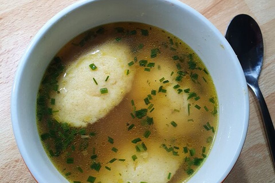 Roros Grießnockerlsuppe