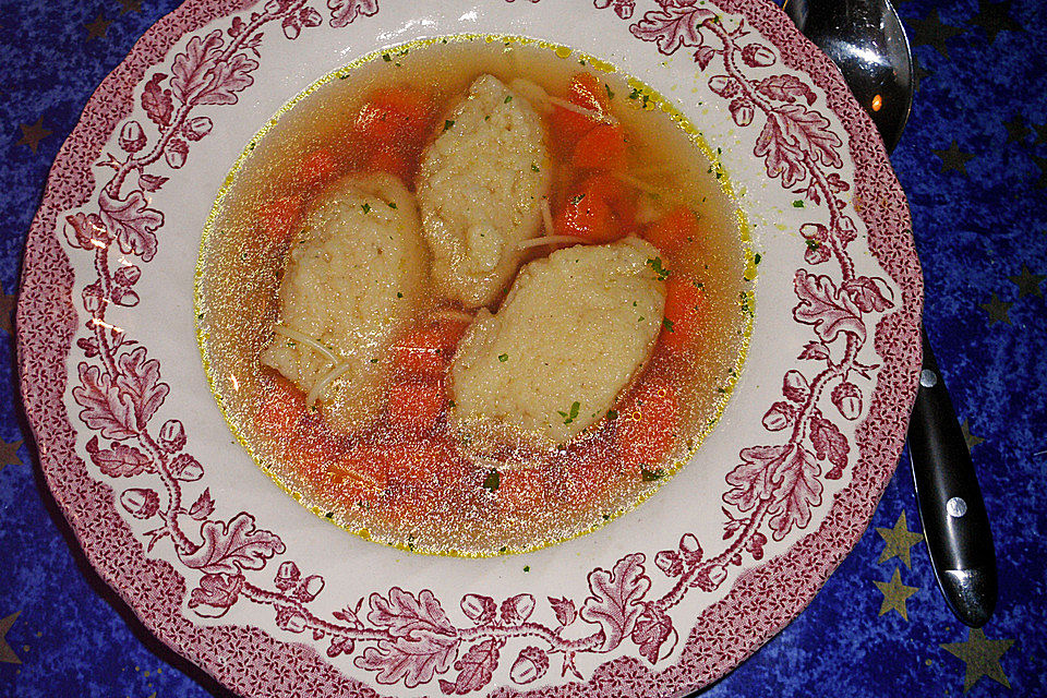 Roros Grießnockerlsuppe