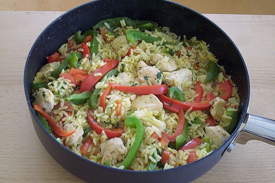 Hähnchen - Reis - Pfanne Hähnchen - Reis - Pfanne