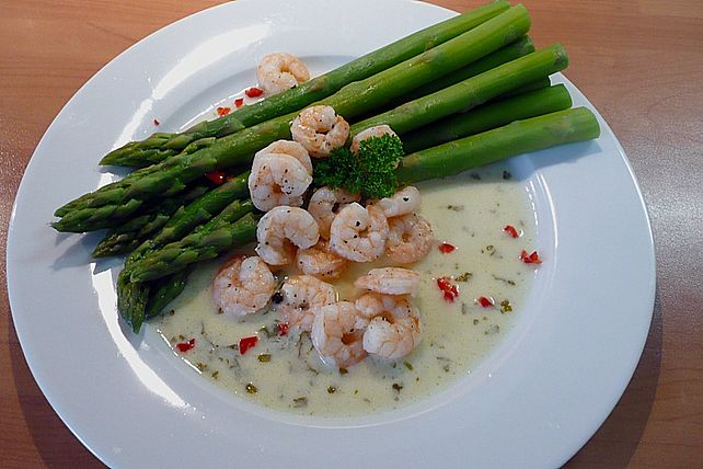 Zweierlei Spargel mit Garnelen von plumbum| Chefkoch