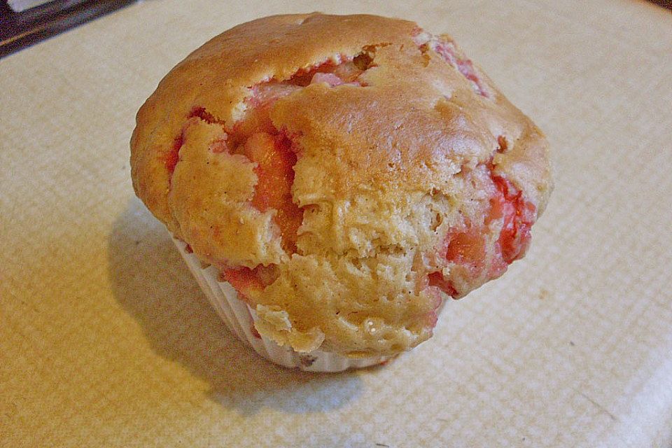 Strawberry & Cream Muffins