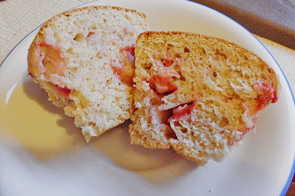 Strawberry & Cream Muffins