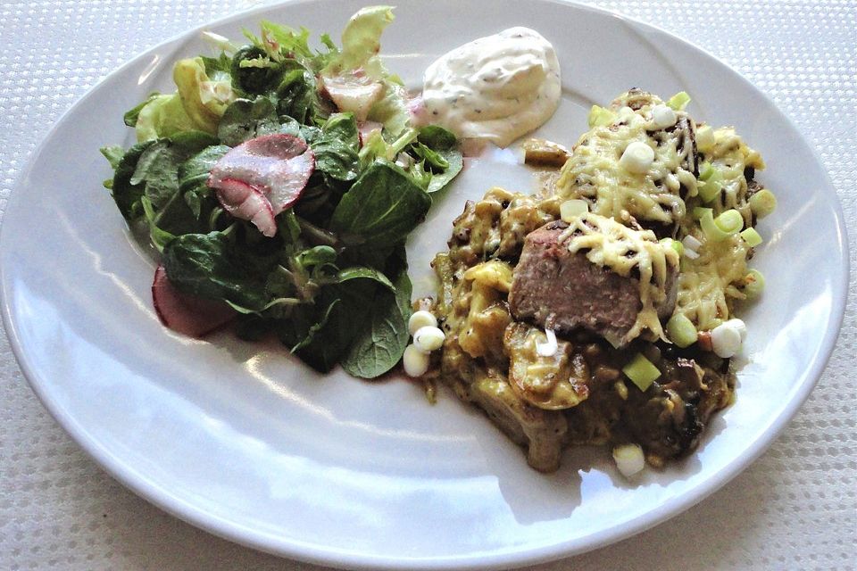 Überbackene Bratkartoffeln mit Filet