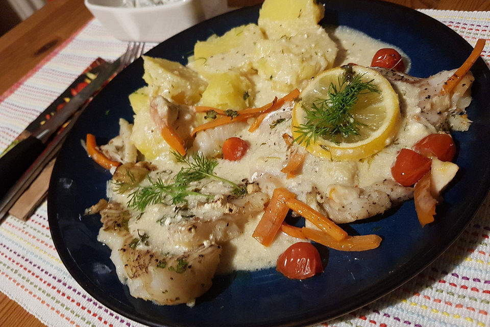 Weißer Heilbutt in Dill - Senfsoße