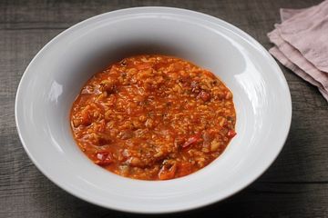 Leichte Tomatensuppe mit Reis
