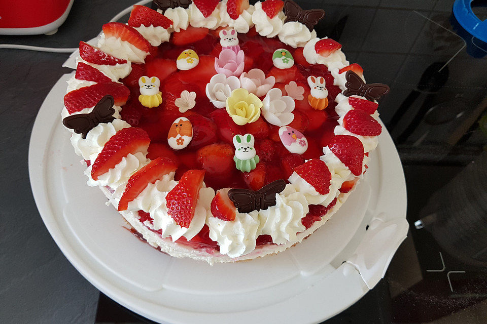 Erdbeer - Vanille - Sahne - Quark - Torte