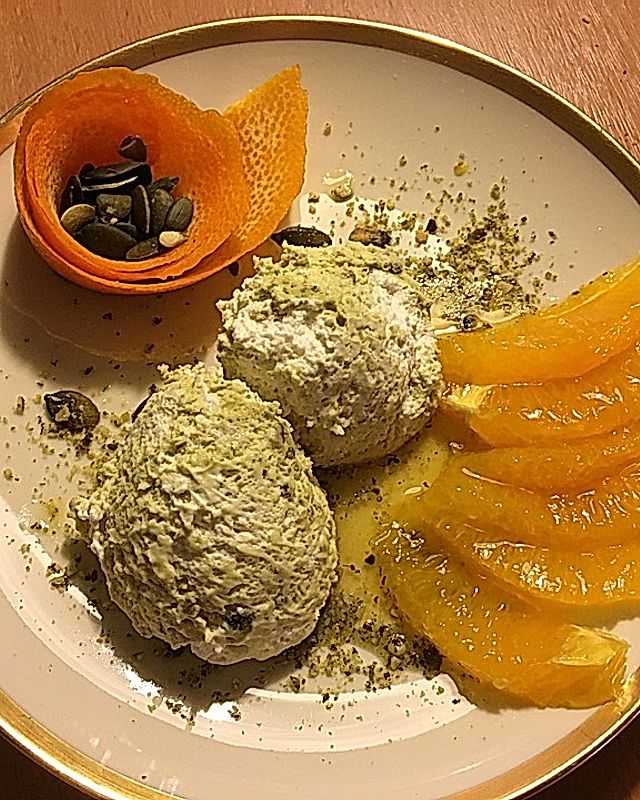 Kürbiskern - Mousse mit Orangenragout