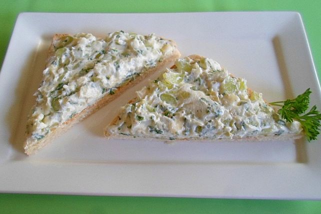 Camembert - Trauben - Aufstrich von erdäpflblattl| Chefkoch