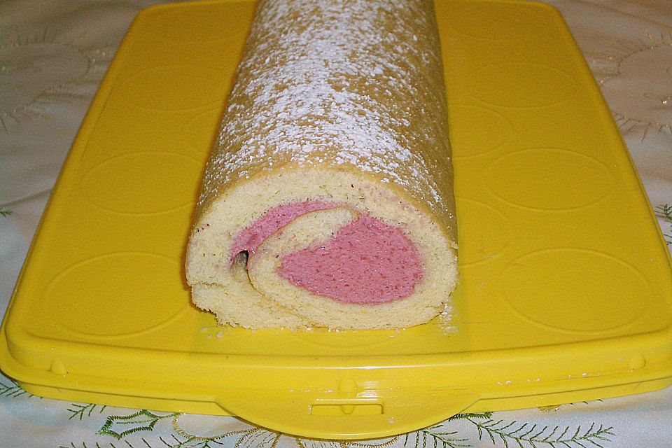 Erdbeermousse - Roulade