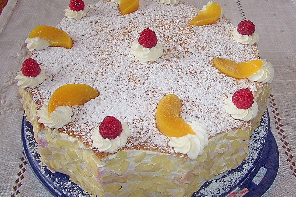 Pfirsich - Melba - Torte