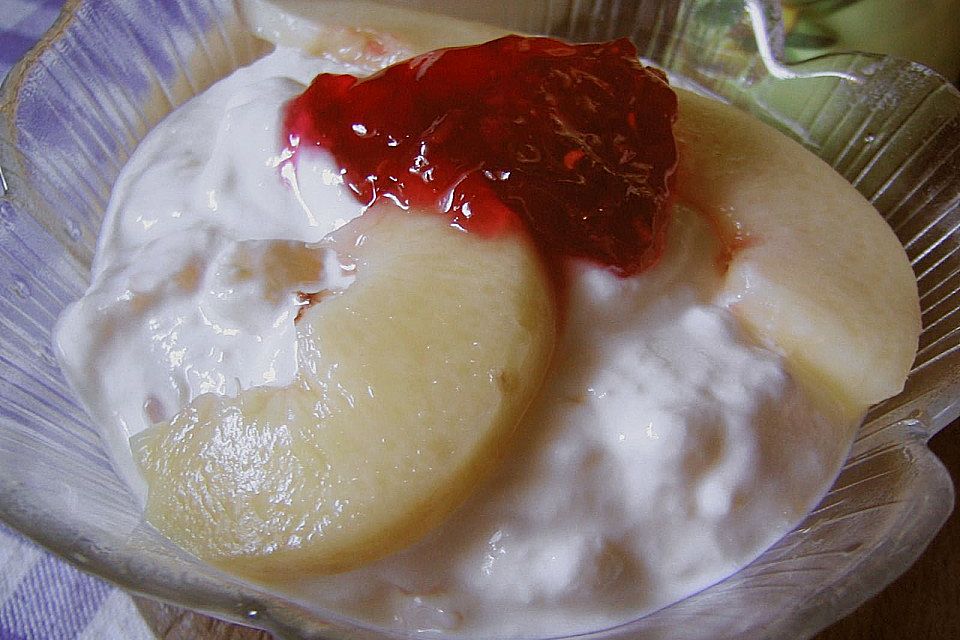 Bananenquark mit Pfirsichen  -  für Feinschmecker