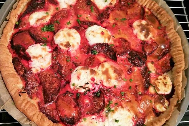 Rote Bete Quiche mit Ziegenweichkäse von vanzi7mon| Chefkoch