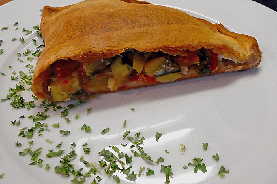 Calzone mit Gemüse