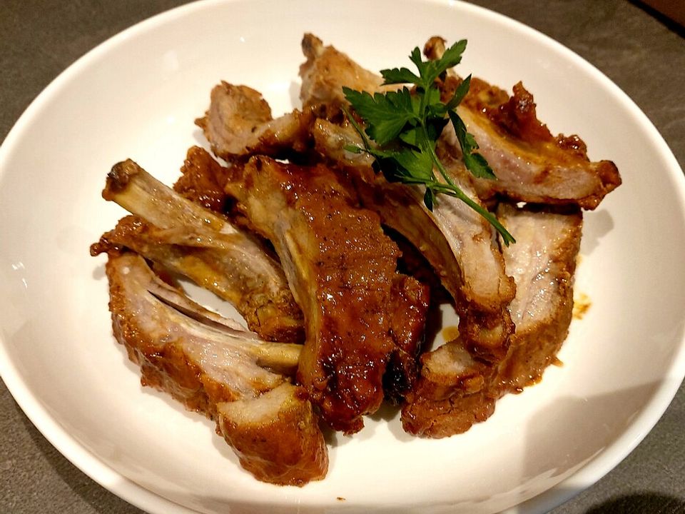 Schweinerippchen mit Barbecuesauce von Donutella| Chefkoch