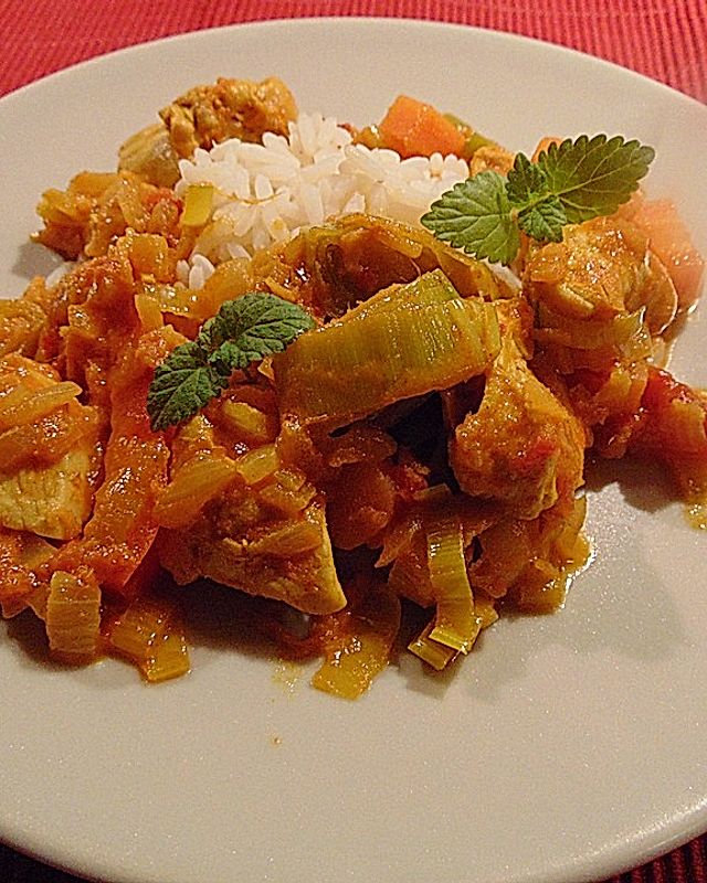 Indisches Tomaten-Hähnchen Curry