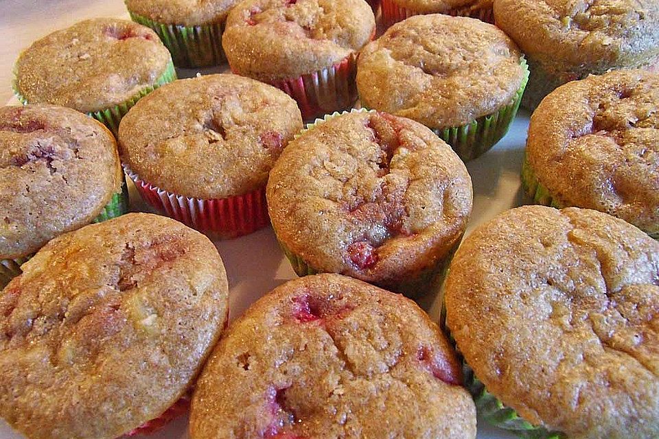 Erdbeer - Rhabarber - Muffins