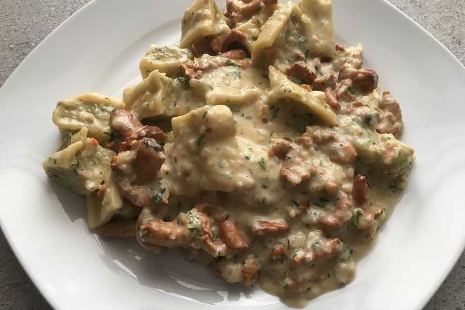 Pilzrahmpfanne mit Maultaschen