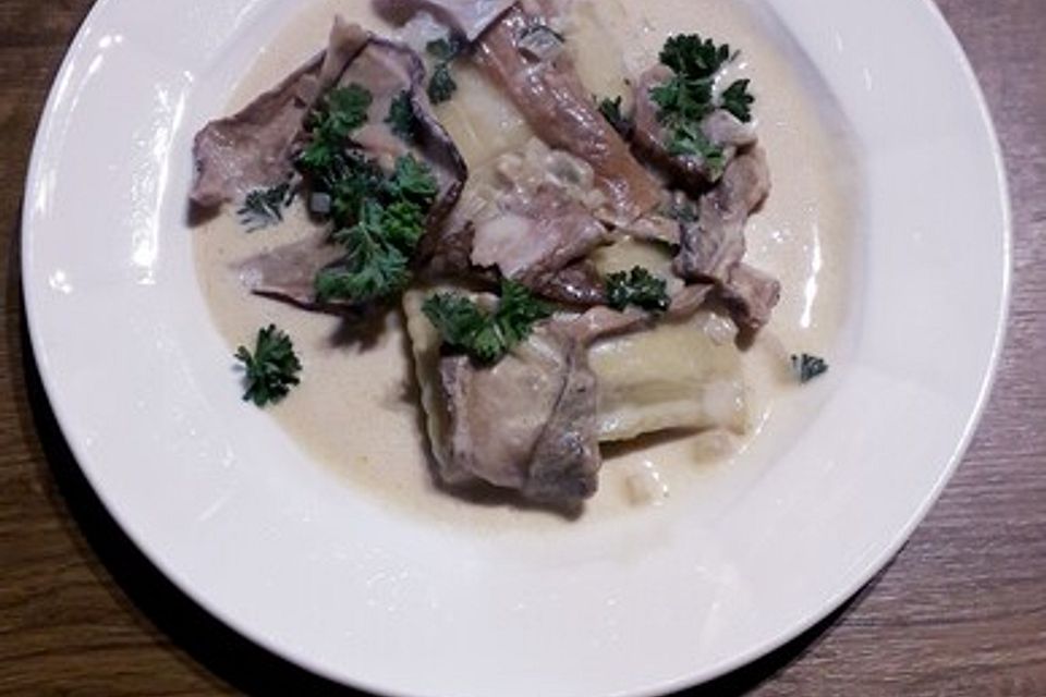 Pilzrahmpfanne mit Maultaschen