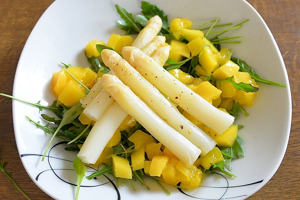 Spargel - Mango - Rucola - Salat