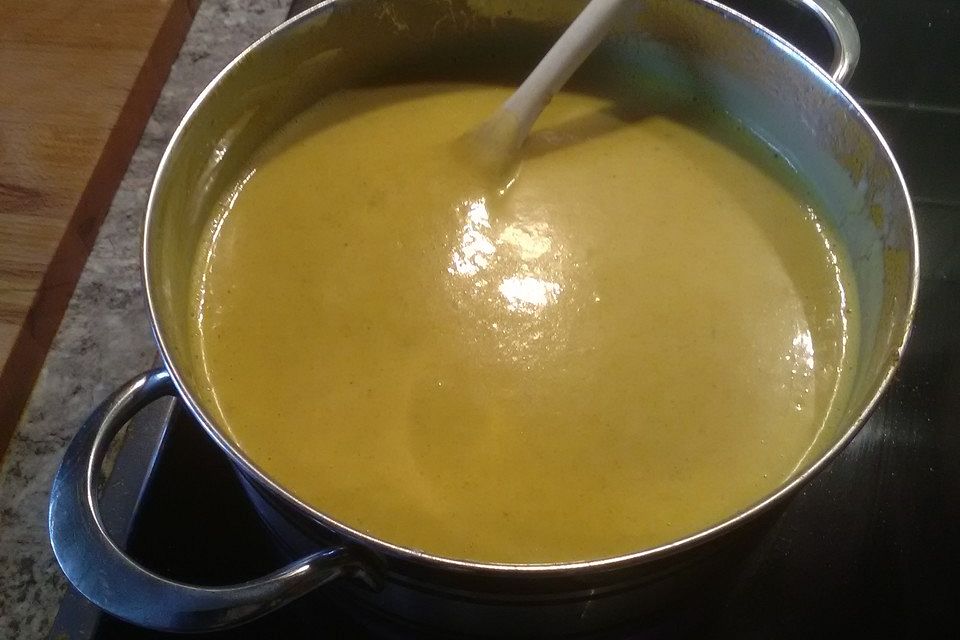 Curry - Mango - Suppe