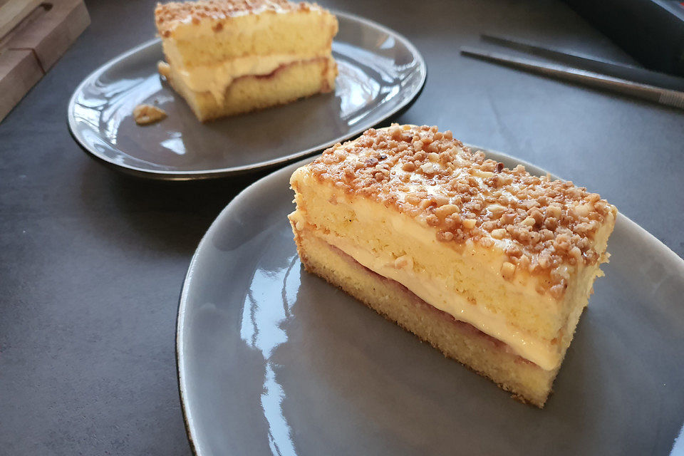 Frankfurter Kranz Schnitten