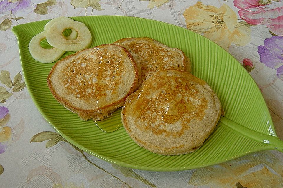 Pancakes mit Äpfeln