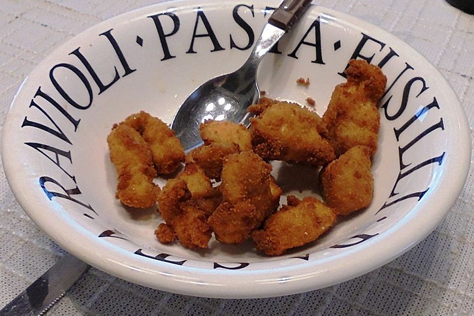 Chicken Nuggets oder Hähnchen Crossies