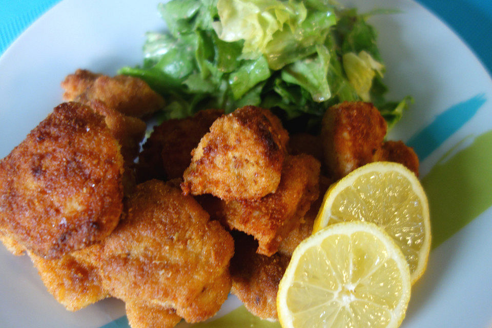 Chicken Nuggets oder Hähnchen Crossies