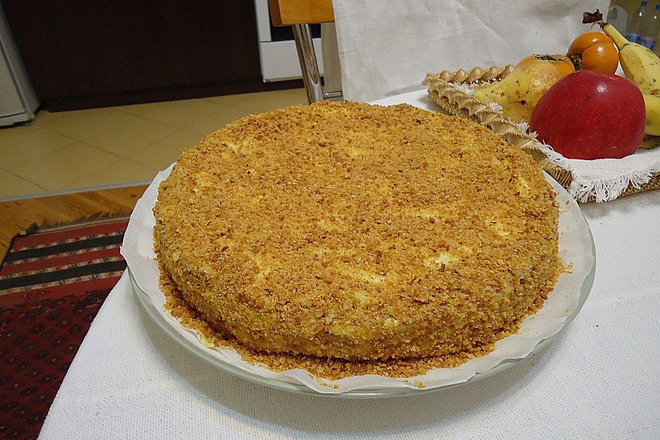 Honigkuchen mit Grießfüllung Honigkuchen mit Grießfüllung