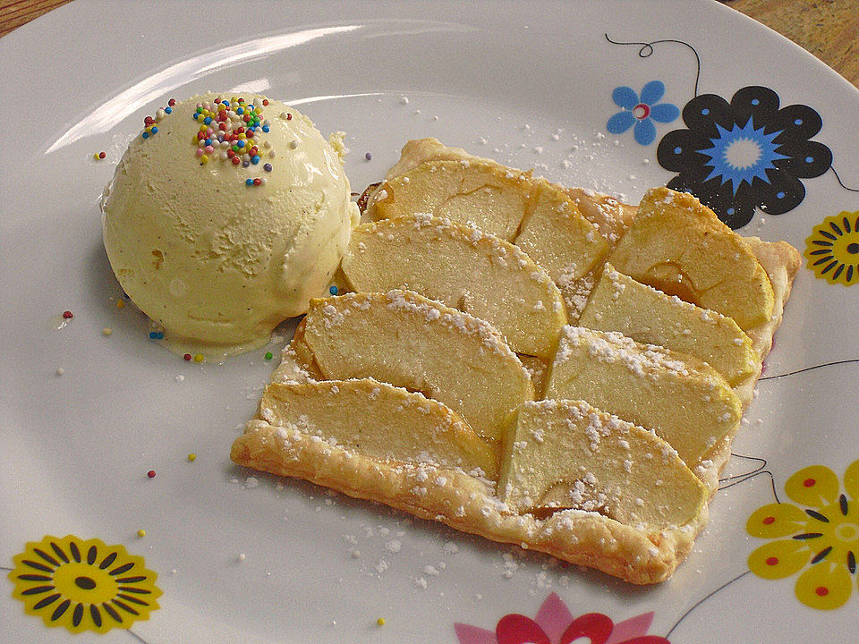 Apfel - Blätterteig - Kissen von zajka2| Chefkoch