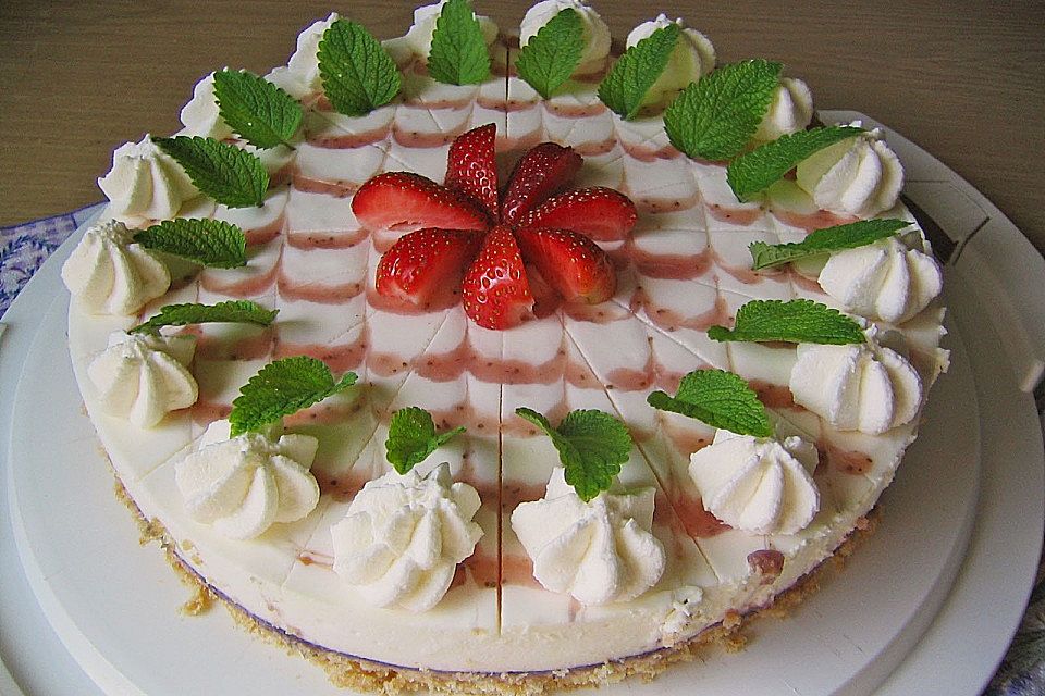 Erdbeer - Joghurt - Torte