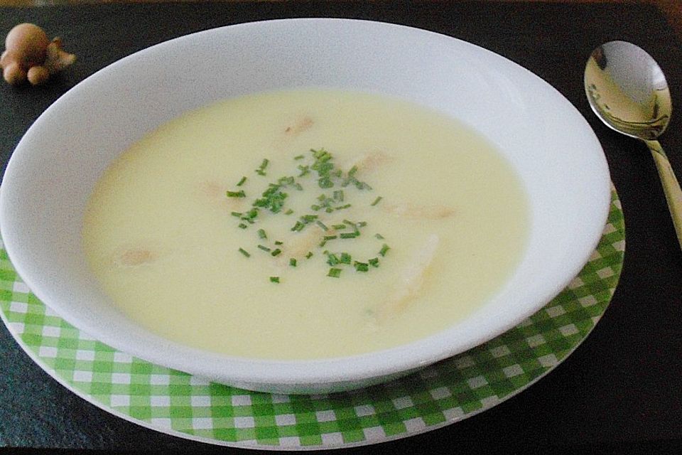 Spargelcremesuppe