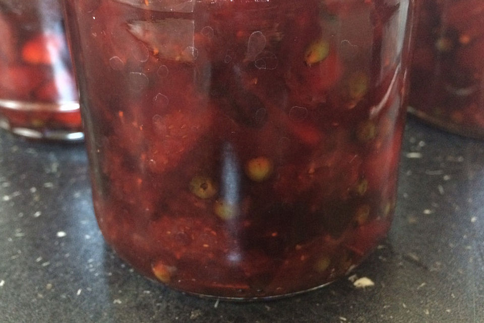 Erdbeer - Chili - Chutney